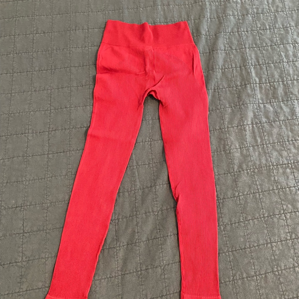 Red Betsey Johnson Performance Leggings - Picture 4 of 5